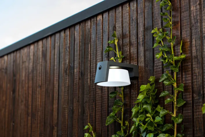 ECO-LIGHT LED Solar Außenwandleuchte MOON B anthrazit