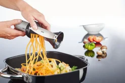 GEFU Spiralschneider SPIRELLI inkl. Sparschäler und Reinigungsbürste Kunststoff schwarz