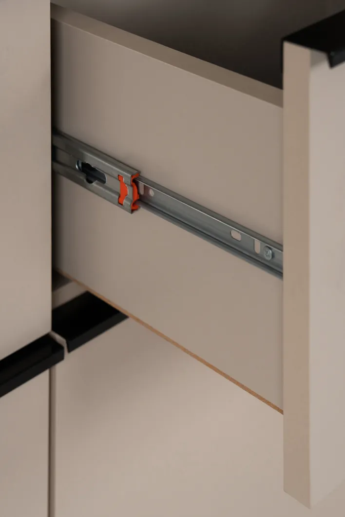 Highboard ARONA 90 x 140 cm sandfarben/schwarz