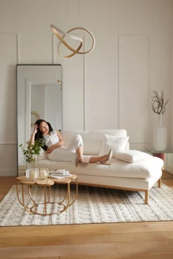 INTERhome Beistelltisch BLOOM Akazie Massiv natur