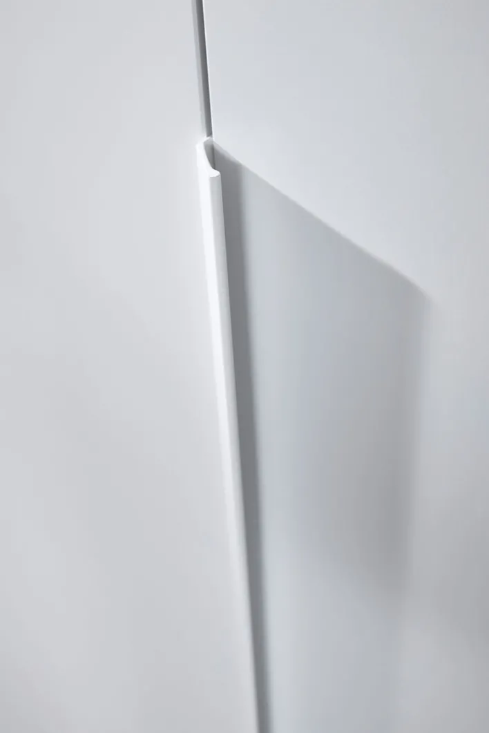 Kleiderschrank PURISMA weiß