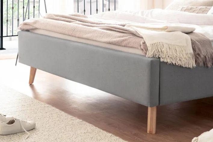 Polsterbett FRIEDA IIL 140 x 200 cm hellgrau