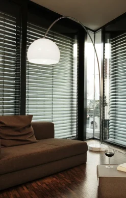 Retrofit Bogenlampe chromfarbig /weiß /Marmor weiß