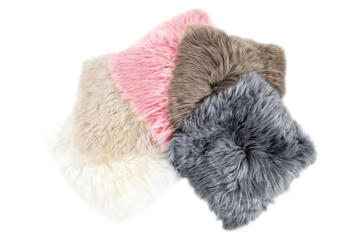 Sitzkissen Schaffell 34 x 34 cm taupe