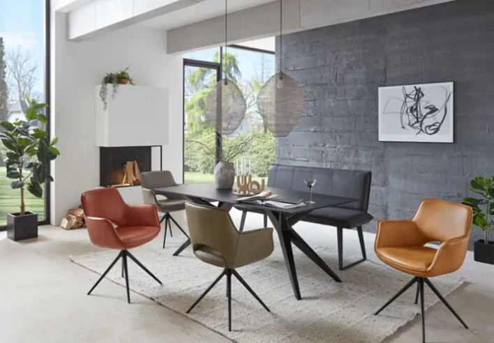 Stuhl CHESTER mit Armlehnen Leder moosgrün/schwarz